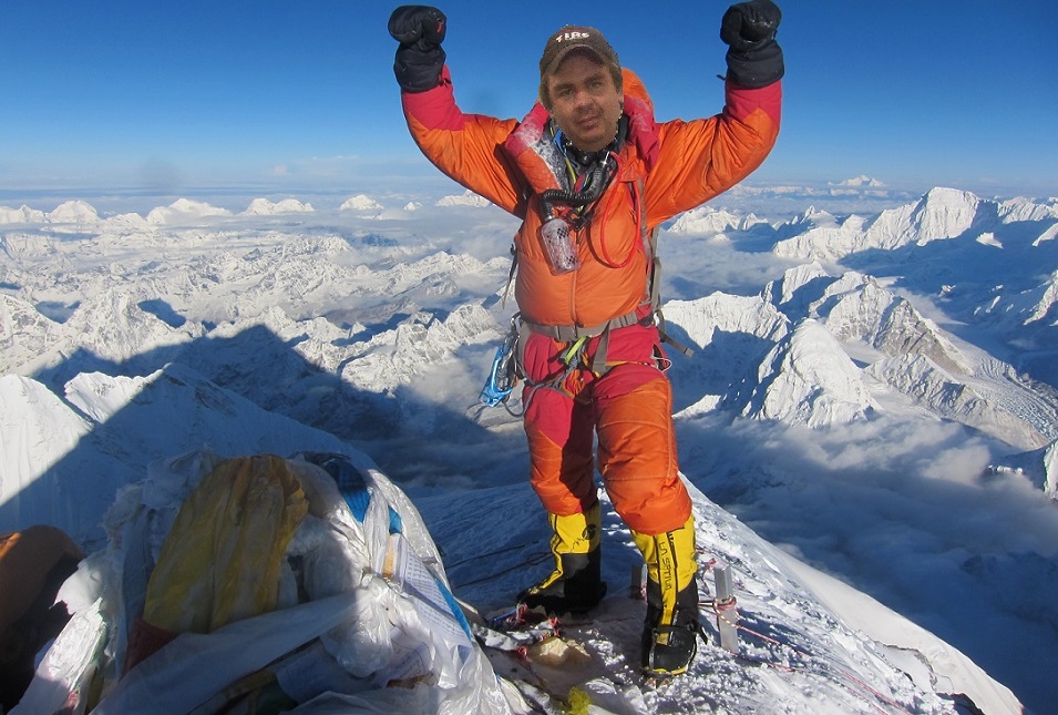 mwEverest2011-JPG.jpg