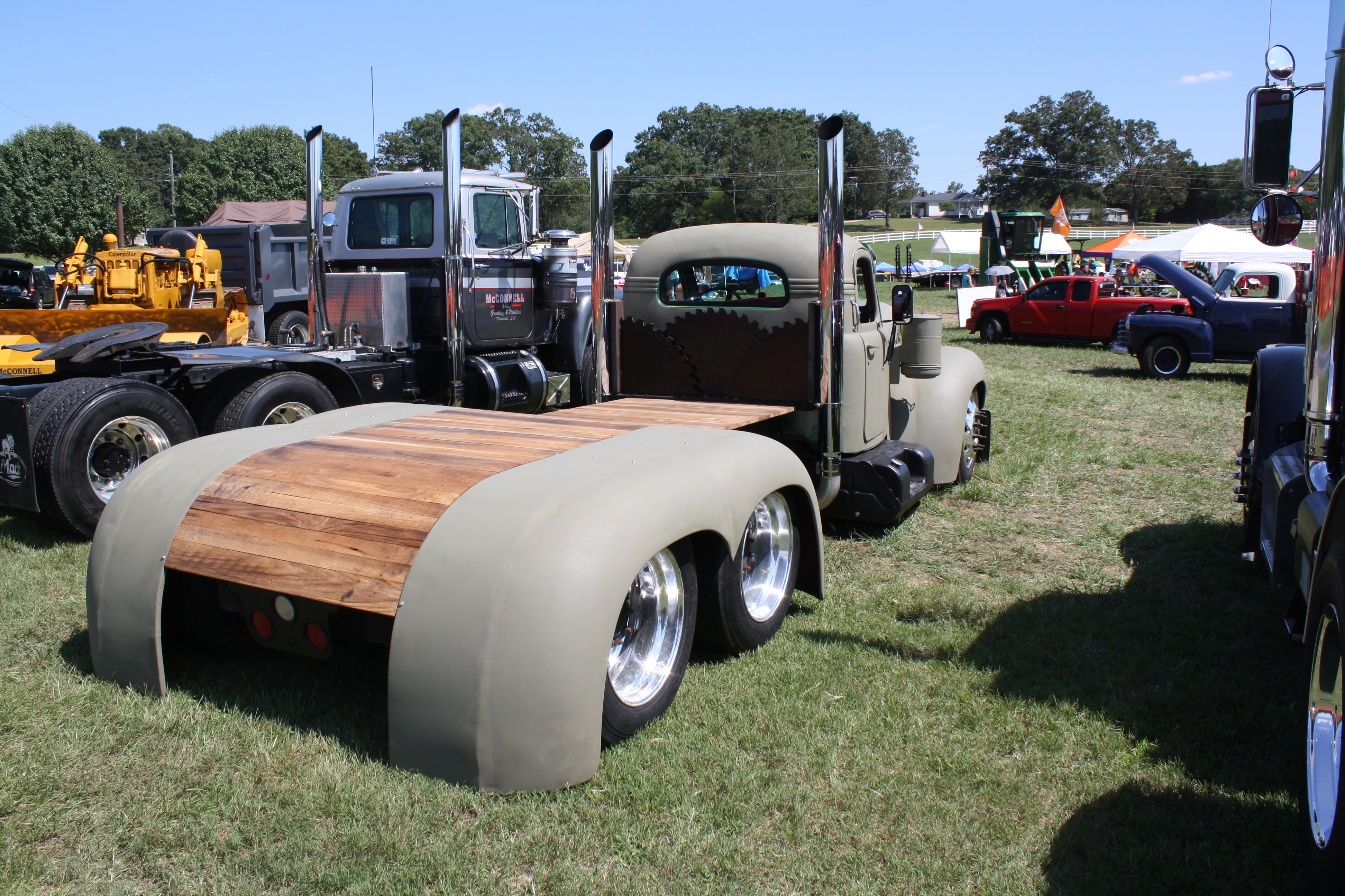  Mack  Cabbed Rat Rod  Odds and Ends BigMackTrucks com