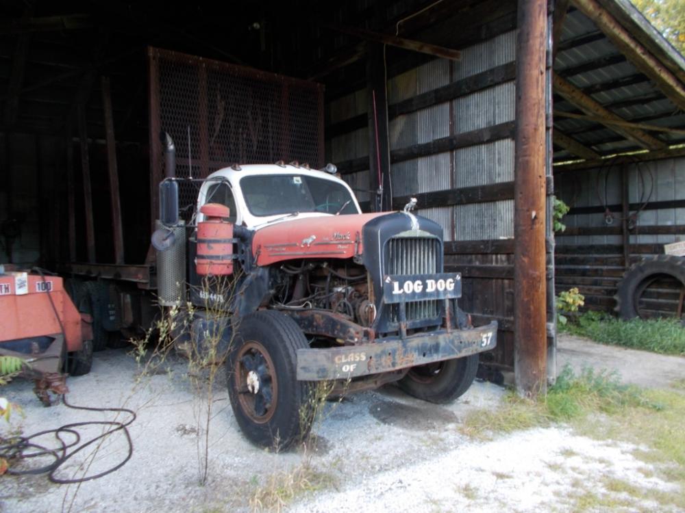 Copy of Mack B-61 Log Dog Truck (1).jpg