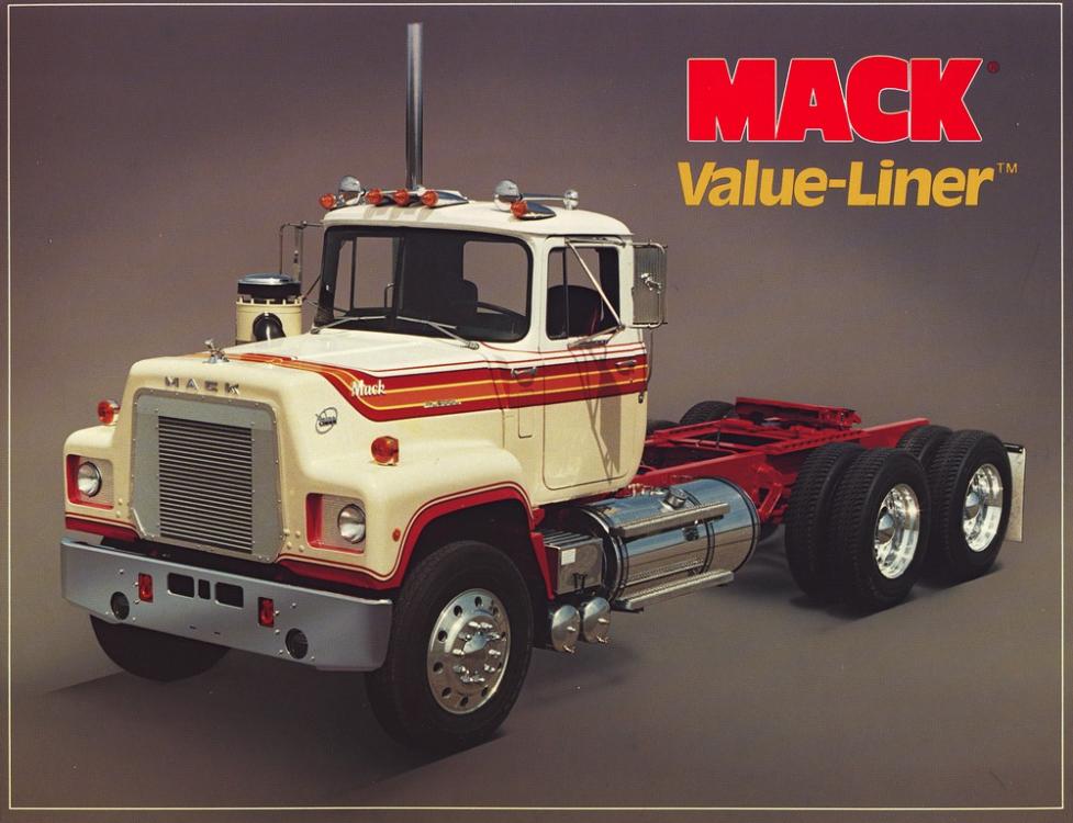 Mack RL-RS Value-Liner (2).jpg