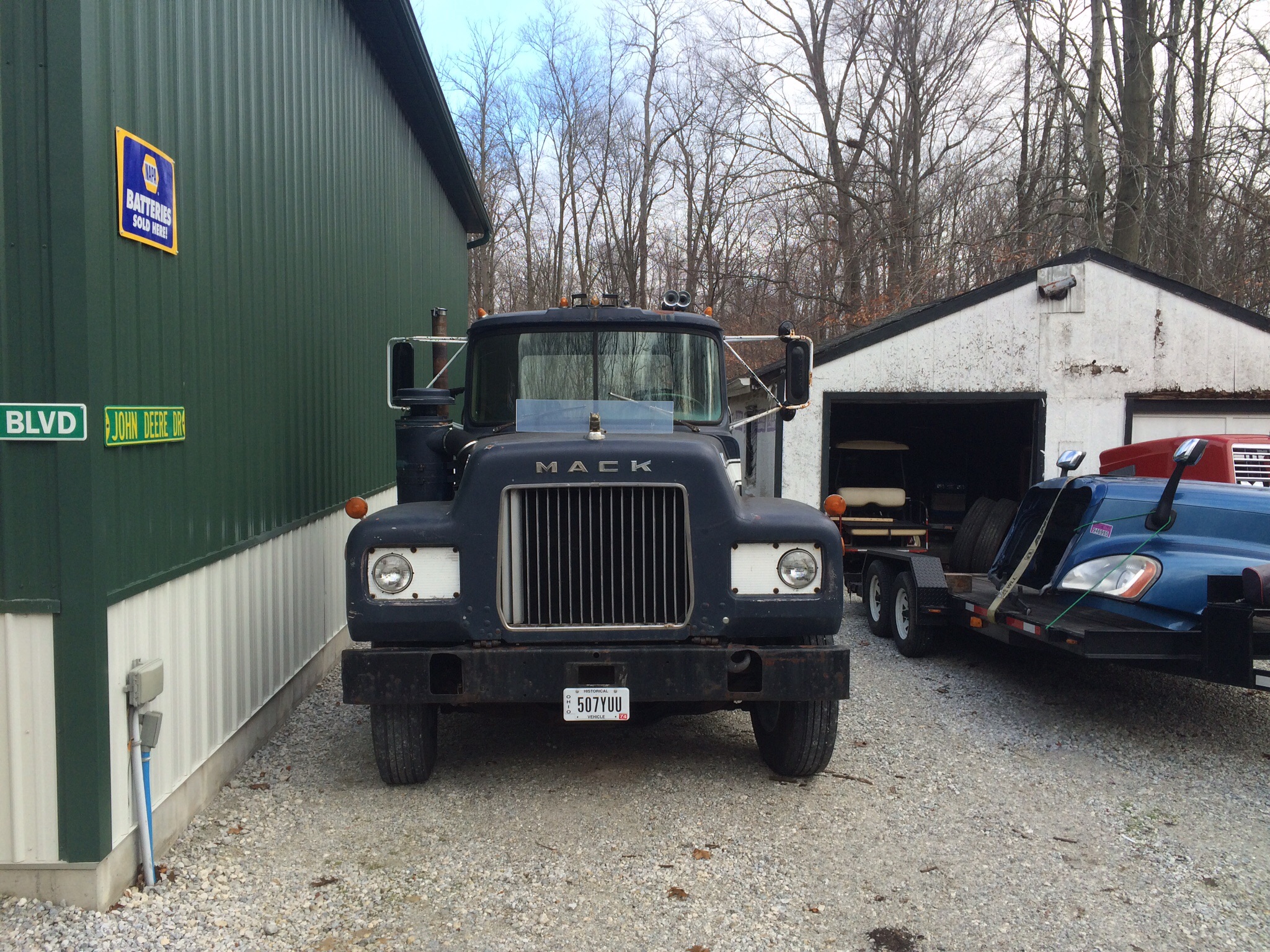 Mack Truck Color Chart