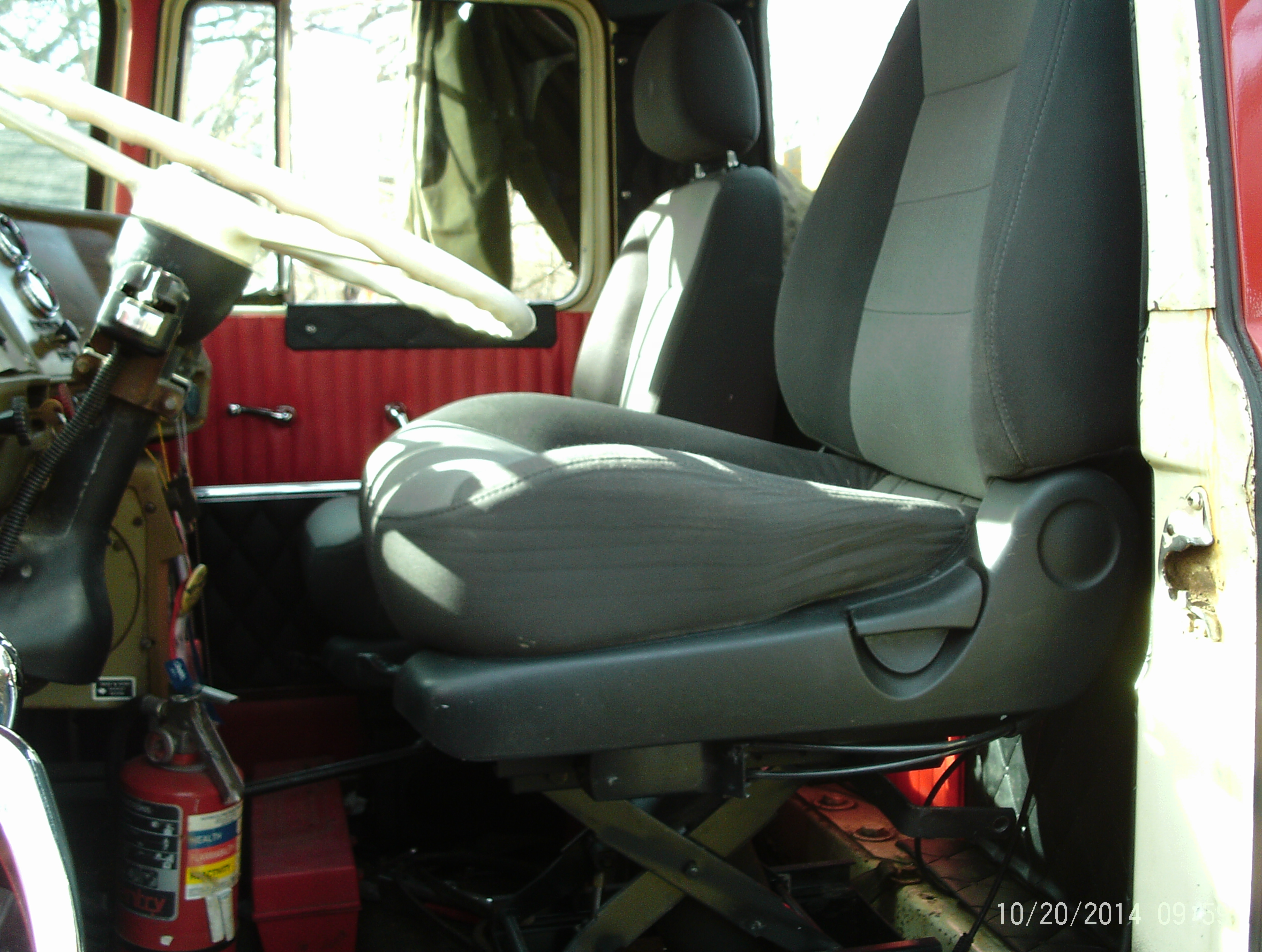 How To Install Aftermarket Semi-truck Seats - GraMag