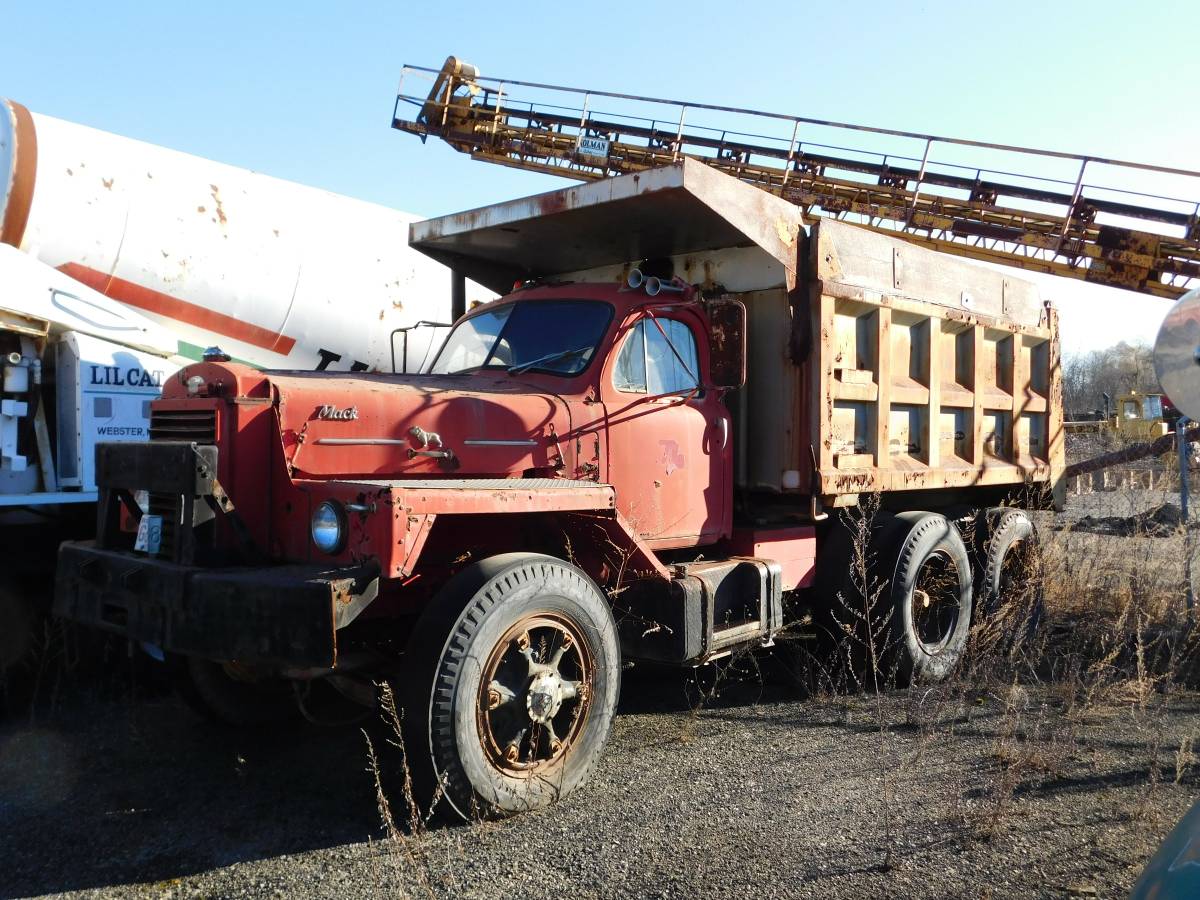 B81 Dump - Trucks for Sale - BigMackTrucks.com