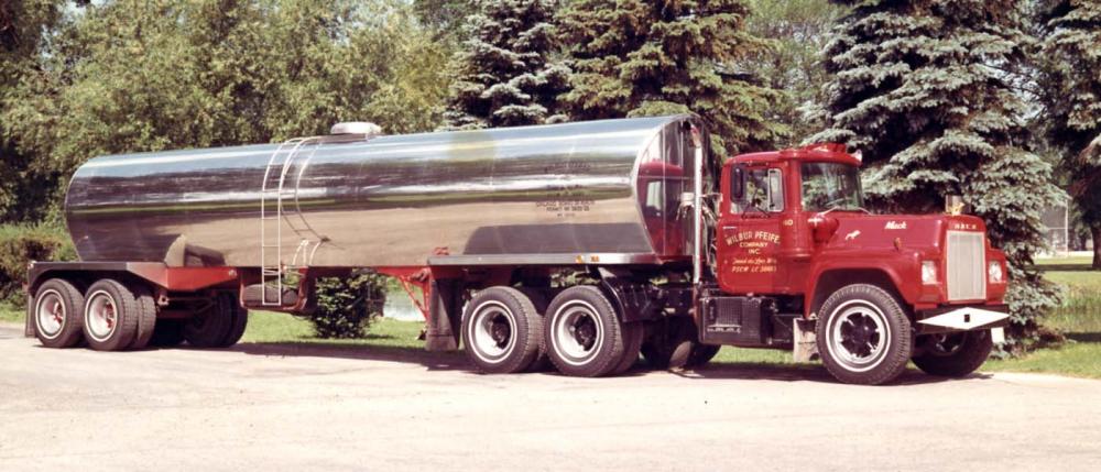 1960_1969_r685_tanker.thumb.jpg.ff25273cd717bf78df480401d0c10c08.jpg