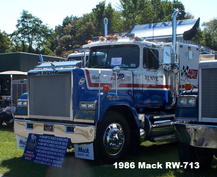1986 Mack RW-713.JPG