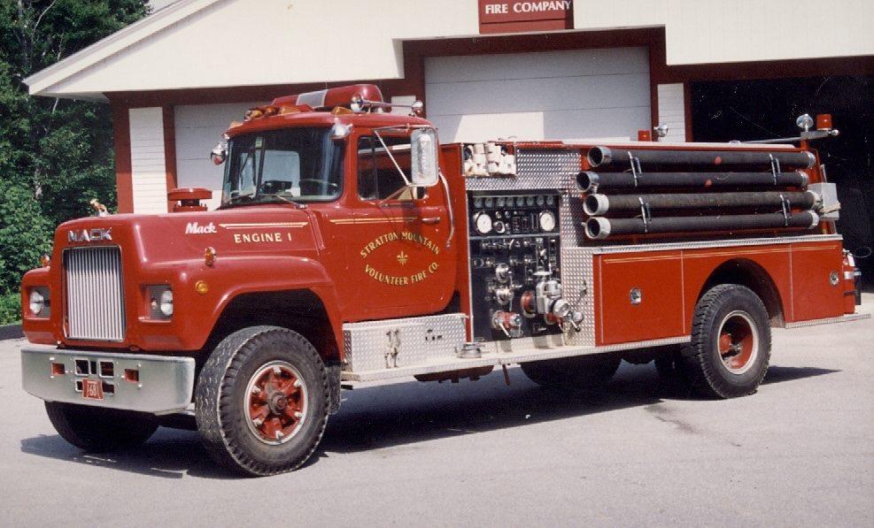 1979 Mack R/Pierce pumper