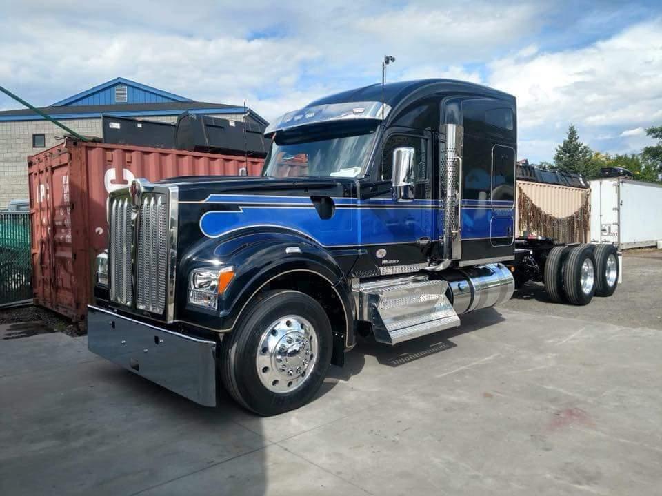 Kenworth To Replace W900 With New W990 In 2020 Trucking