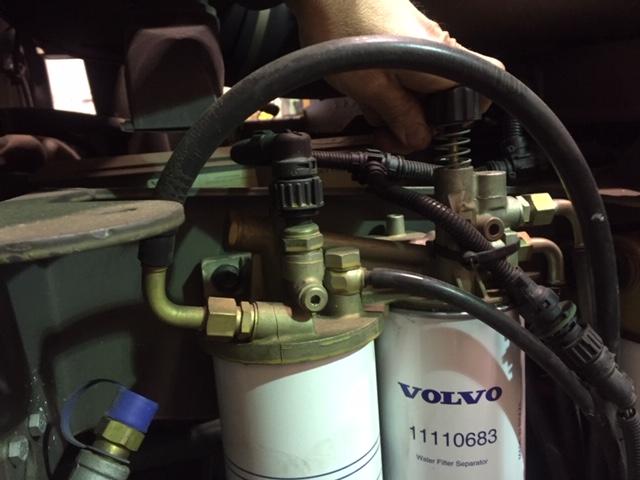 1800643891_fuelpumpvolvo2.JPG.a05282a921c11e4504ef95e37b7b9175.JPG