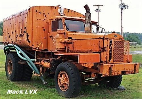 Mack LVX 1380 b (2).jpg