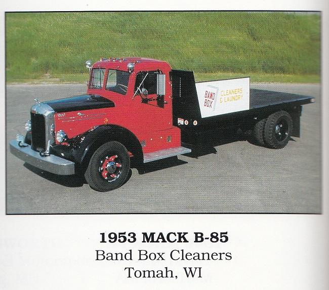 1953 Mack 85.jpg