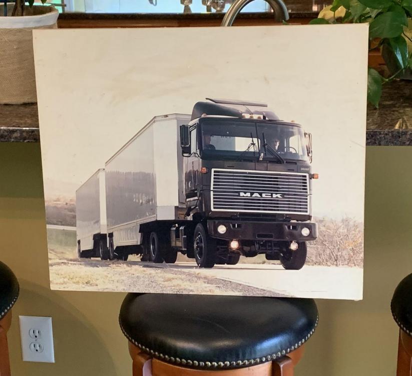 Mack_MH_4x4_No2.jpg