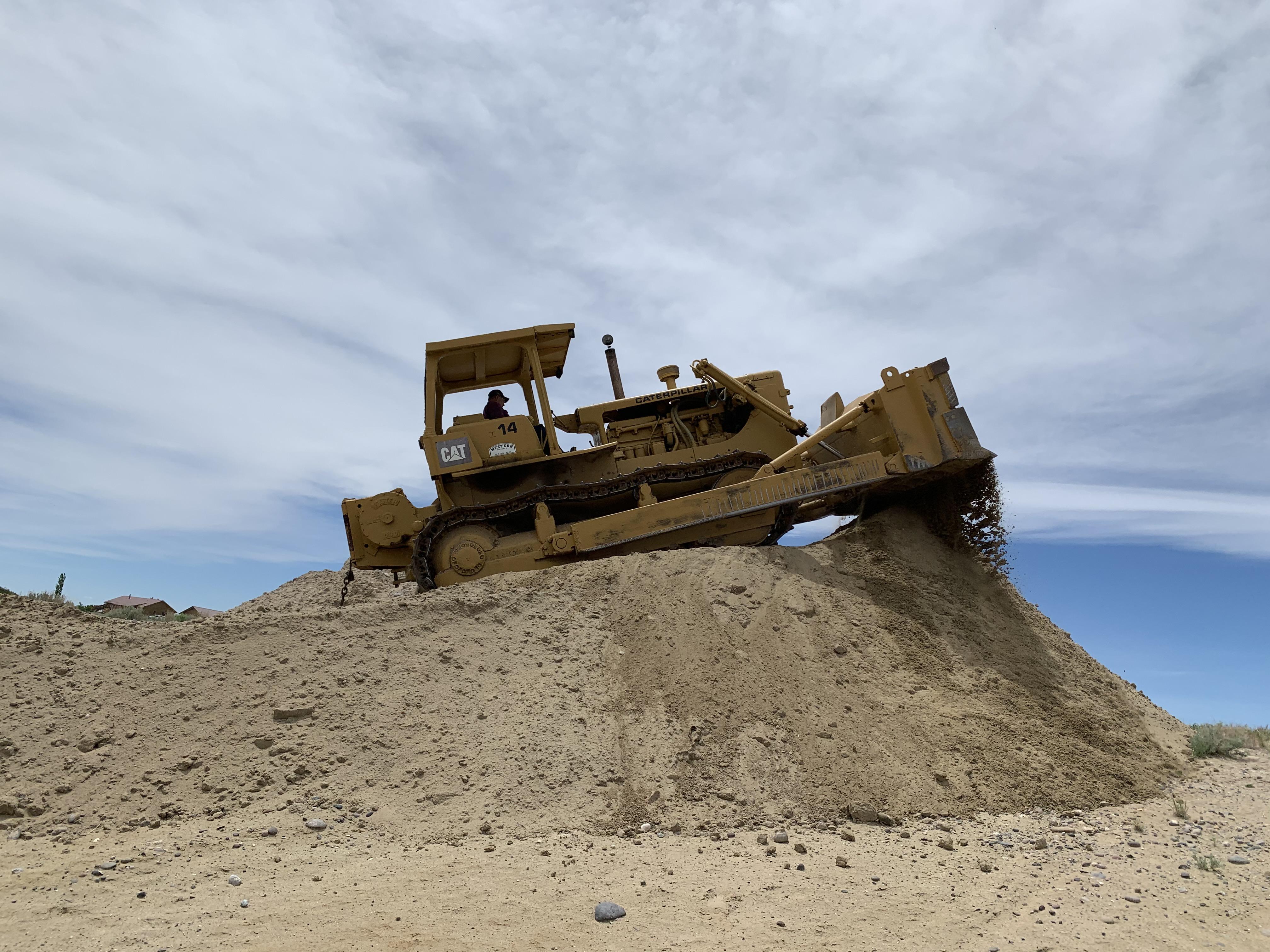 About A 1959 36 A D8 Stacking Sand Tractors And Equipment about-a-1959-36-a-d8-stacking-sand-tractors-and-equipment