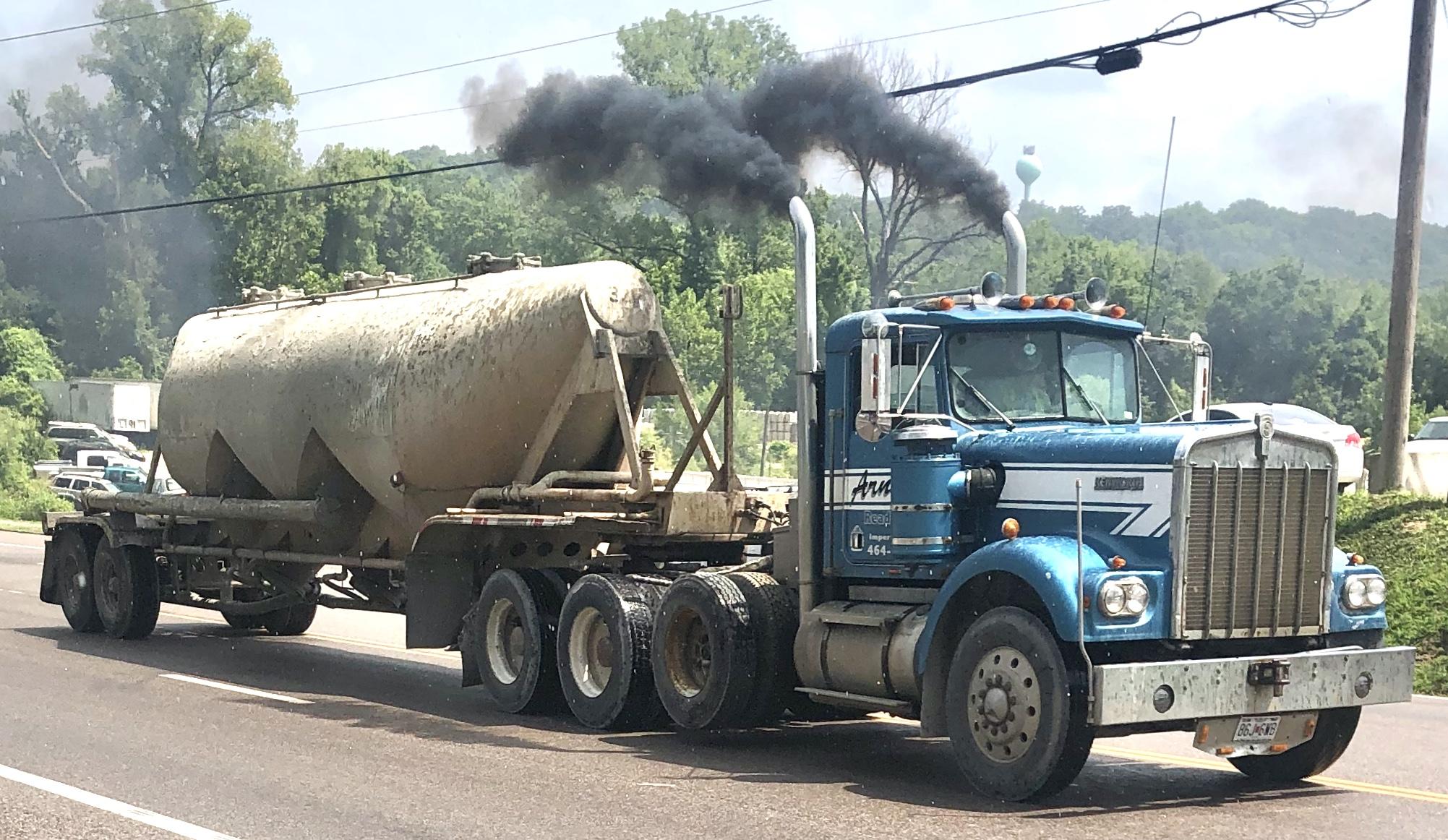 A Model Cement Tanker - Other Truck Makes - BigMackTrucks.com