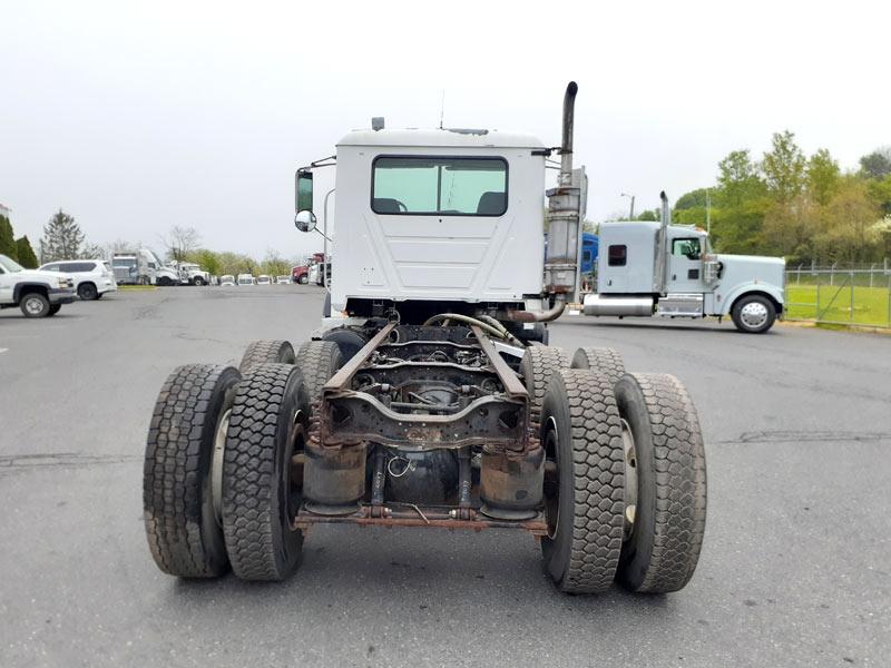 used-mack-cab-and-chassis.jpg