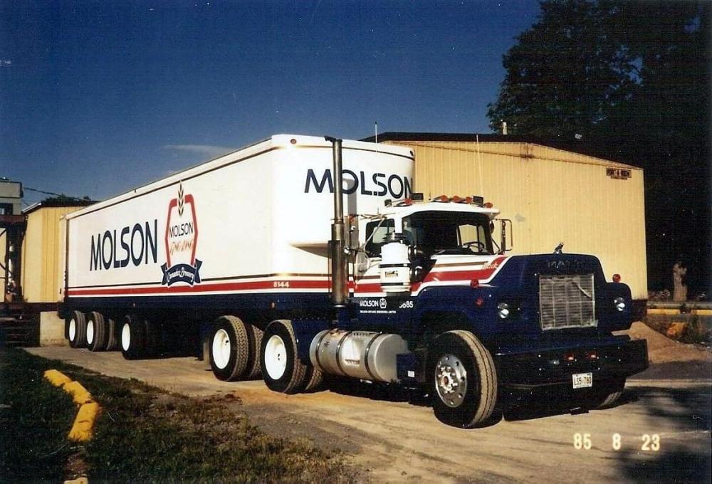 Molson.jpg