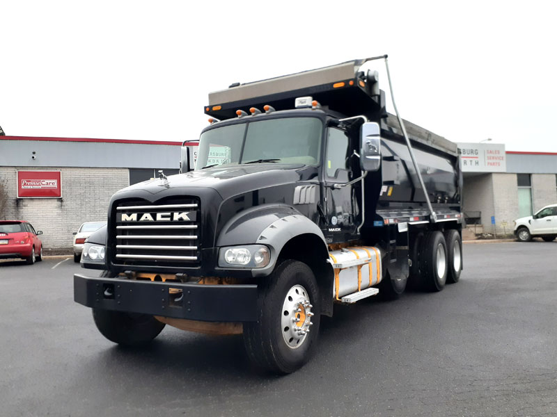 mack-tri-axle-dump-truck-for-sale.jpg
