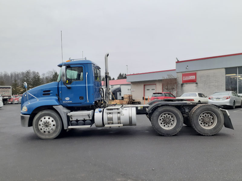 mack-used-day-cab-for-sale.jpg
