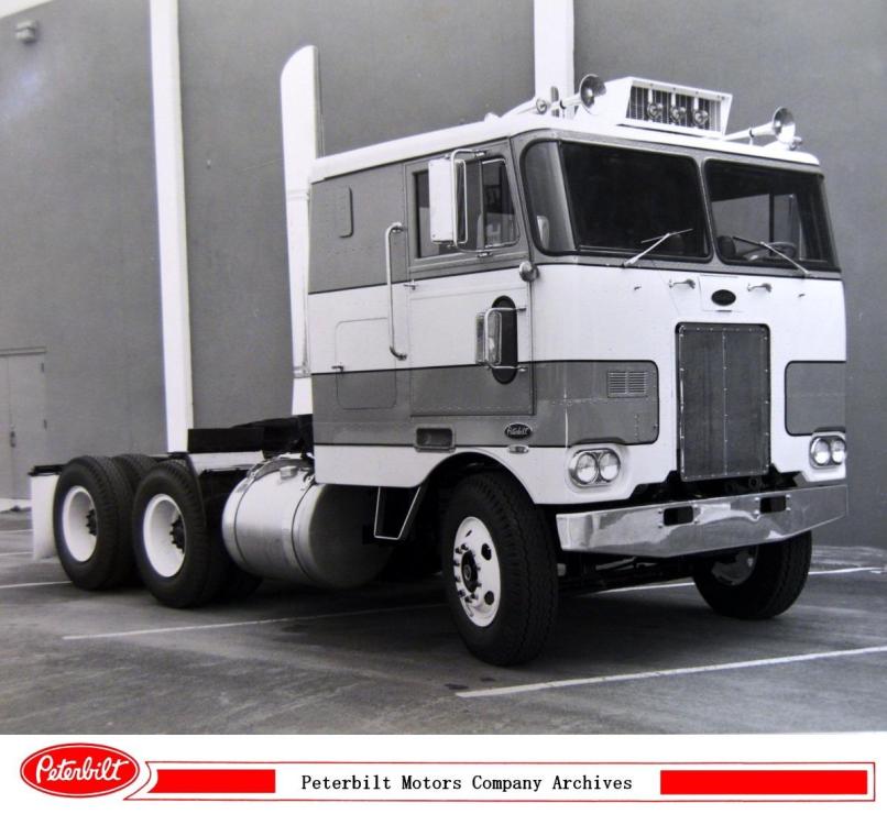 Peterbilt.jpg